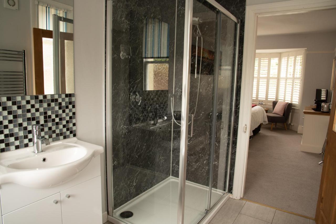 ליים ריג'יס Lewesdon B&B מראה חיצוני תמונה